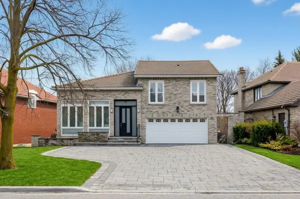 23 Montgomery CT, Markham, ON L3R 0C4