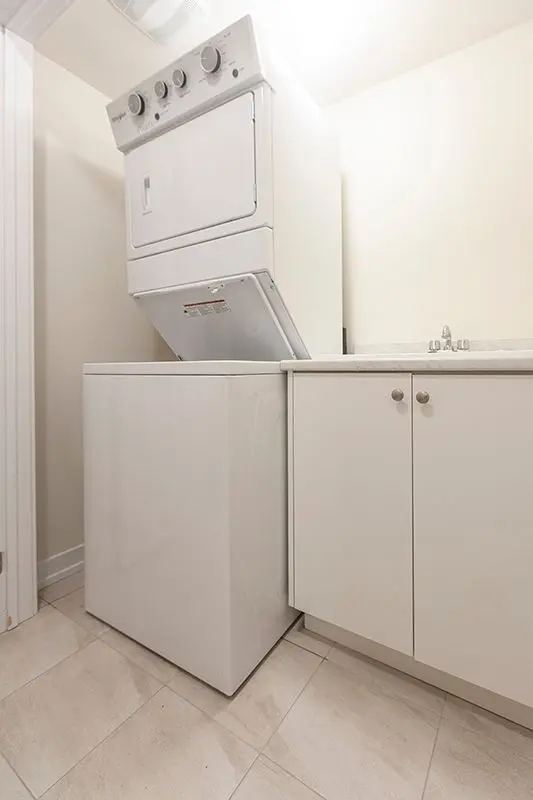 42 Dandara Gate, Vaughan, ON L4L 1V8