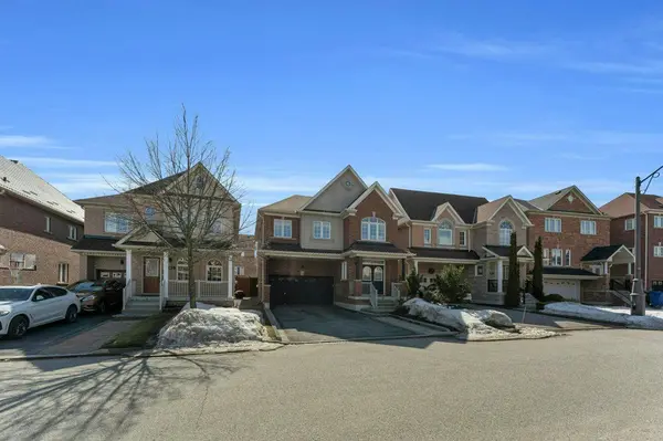 237 Karl Rose TRL, Newmarket, ON L3X 3J2