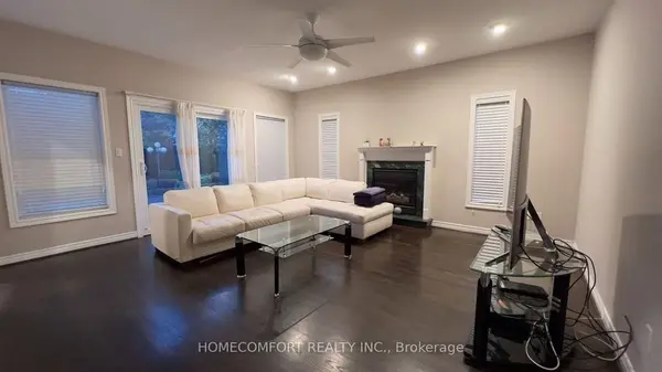 95 Rowland CT, Markham, ON L6C 1X8