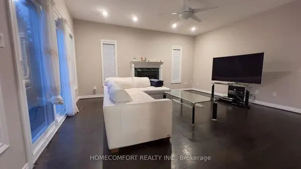 95 Rowland CT, Markham, ON L6C 1X8