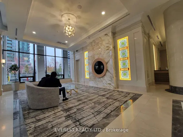 36 ELM DR W #3307, Mississauga, ON L5B 0N3