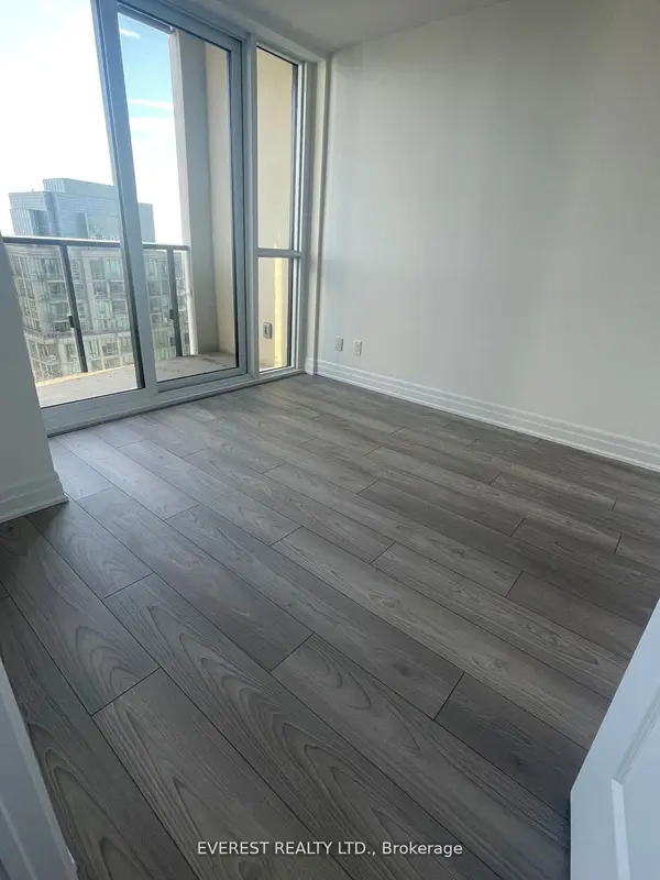 36 ELM DR W #3307, Mississauga, ON L5B 0N3