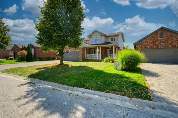 2021 Lumb CT, London North, ON N6G 5J4