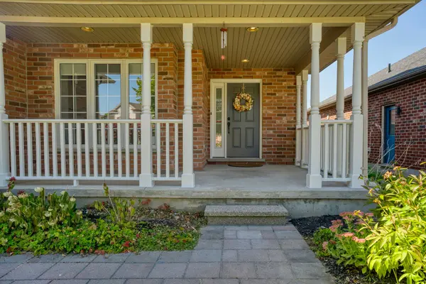 2021 Lumb CT, London North, ON N6G 5J4