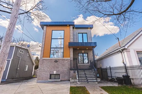 68 Vansitmart AVE N, Hamilton, ON L8H 3A5