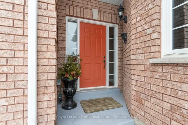 284 Rockingham CT, Cobourg, ON K9A 5W3