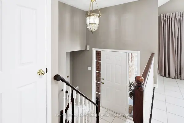 284 Rockingham CT, Cobourg, ON K9A 5W3