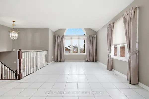 284 Rockingham CT, Cobourg, ON K9A 5W3