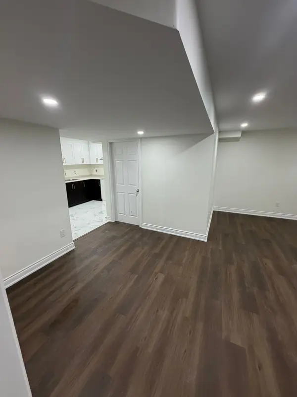 52 Drake AVE, Brant, ON N3L 0J1