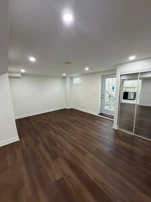 52 Drake AVE, Brant, ON N3L 0J1