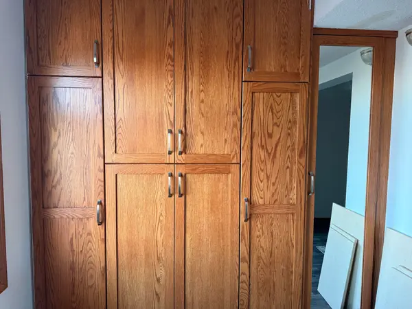 183 main ST E, Port Colborne, ON L3K 1S5