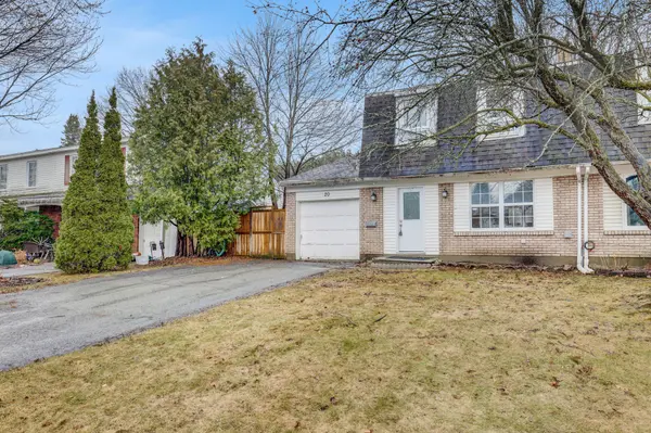 20 Meadowbank DR, South Of Baseline To Knoxdale, ON K2G 0N9