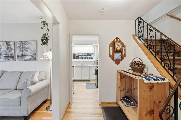 638 Bridge ST, Belleville, ON K8N 1S5