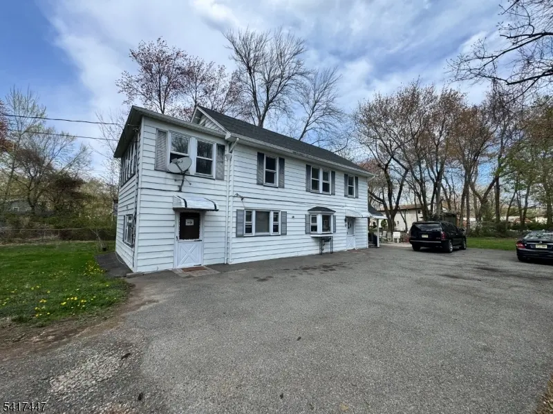 209 Knoll Rd, Parsippany-troy Hills Twp., NJ 07034