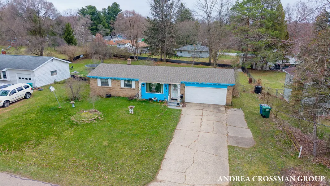 910 N Washington AVE, Bedford Twp, MI 49037