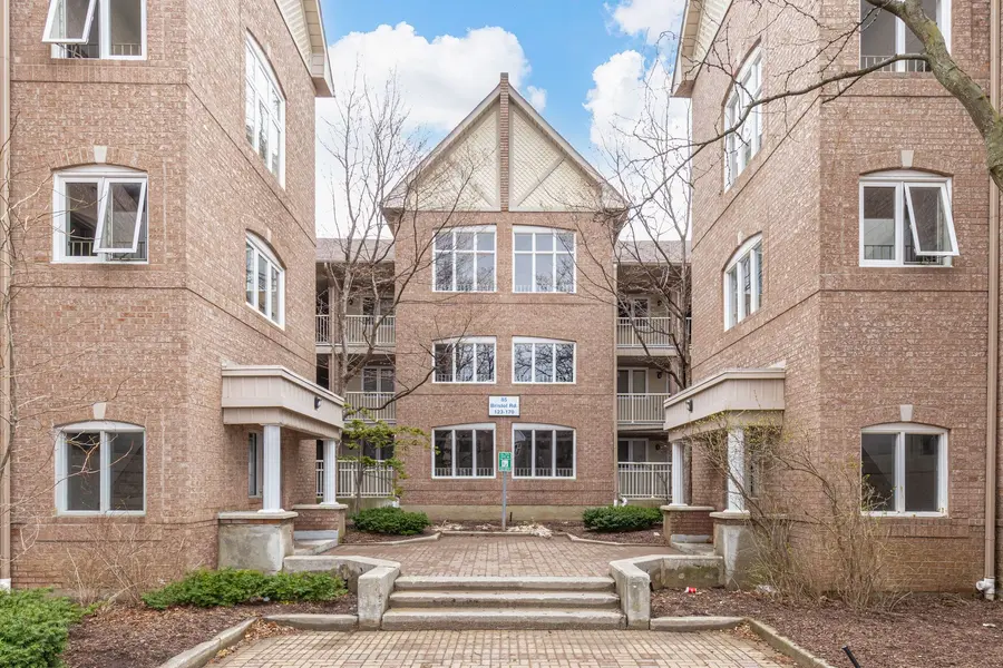 85 Bristol RD E #156, Mississauga, ON L4Z 3P3