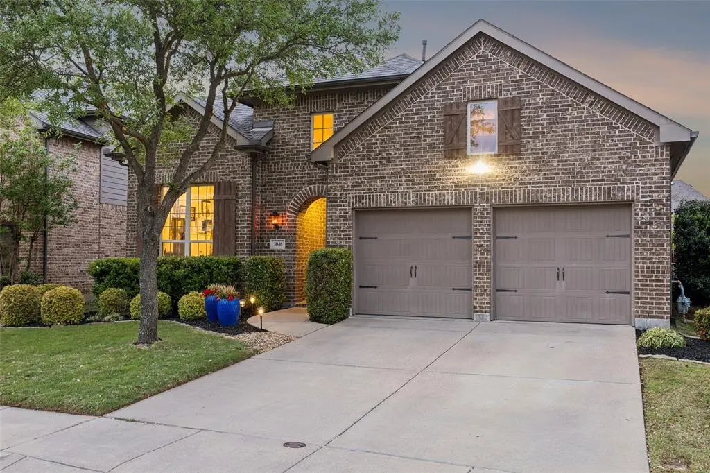 1046 Finsbury Lane, Forney, TX 75126