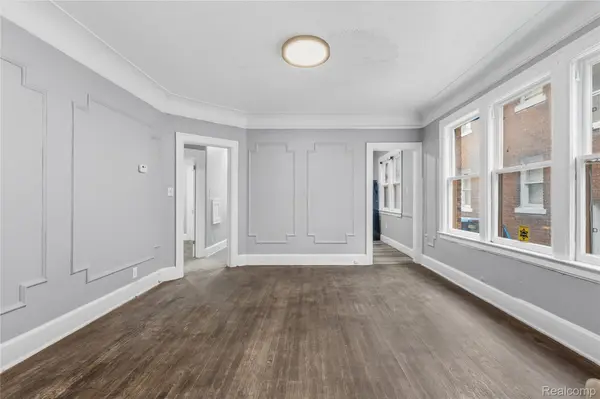 3290 Tuxedo ST, Detroit, MI 48206