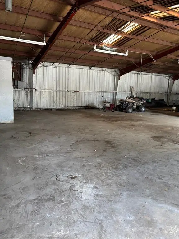 3306 Sylvan Avenue, Dallas, TX 75212