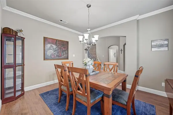 4501 Woodcrest Lane, Mansfield, TX 76063