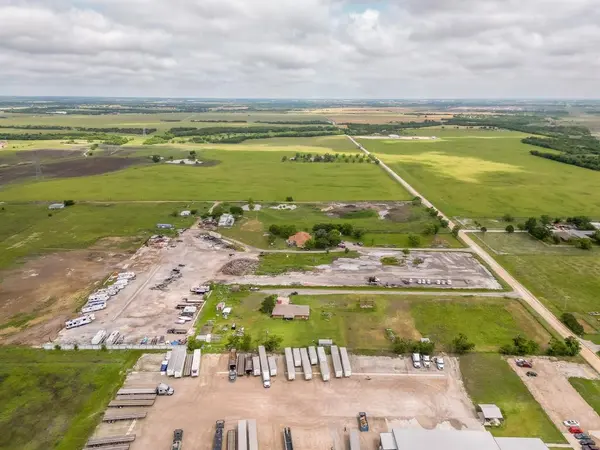 2661 V V Jones Road, Venus, TX 76084