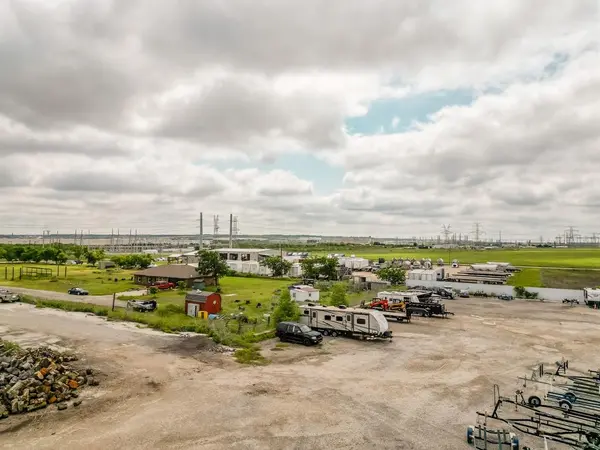 2661 V V Jones Road, Venus, TX 76084