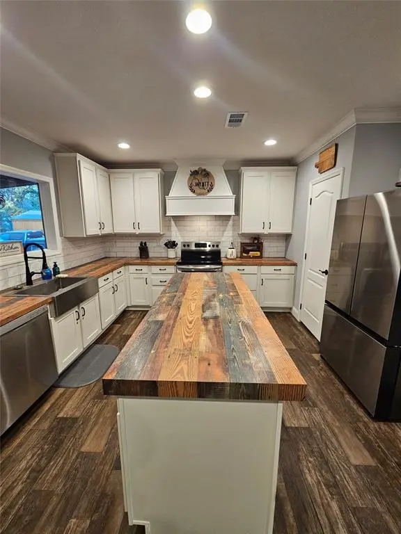 220 Pr 5374, Groesbeck, TX 76642