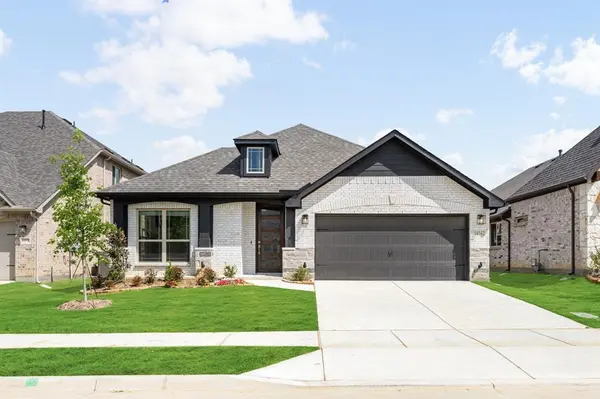 14542 Jemison Street, Pilot Point, TX 75009