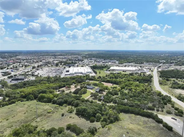 1945 Tin Top Road, Weatherford, TX 76086