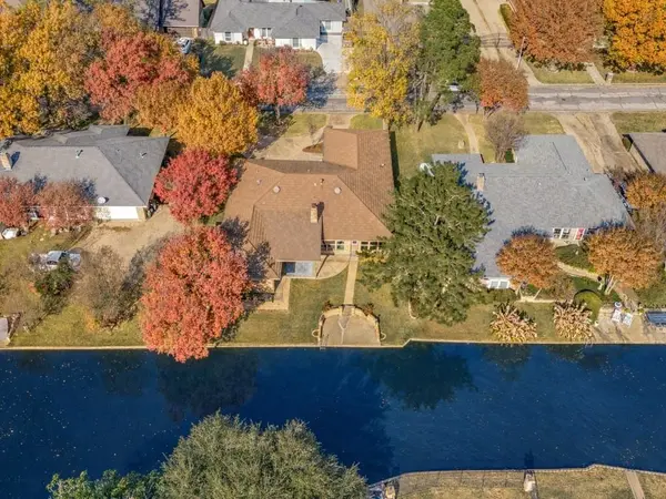 2814 Augusta Lane, Arlington, TX 76012