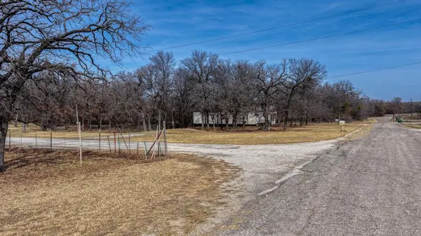 347 County Road 1643, Chico, TX 76431