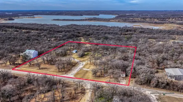 297 County Road 1643, Chico, TX 76431