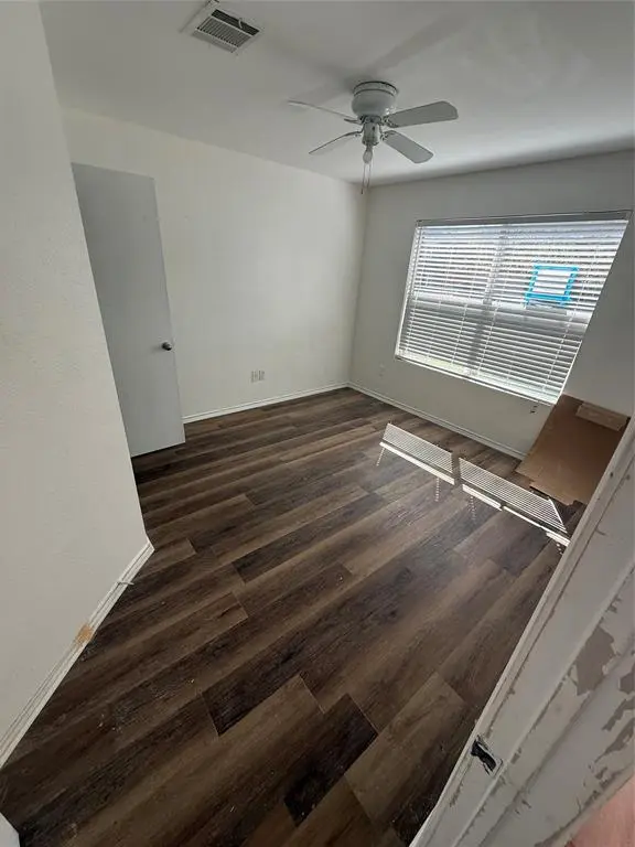 4817 Trail Hollow Drive, Fort Worth, TX 76244