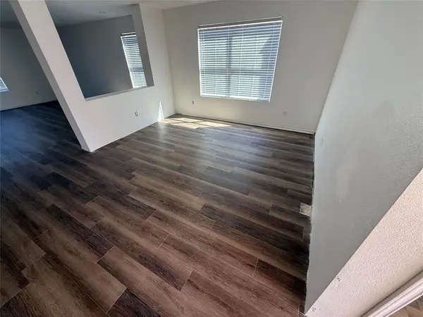 4817 Trail Hollow Drive, Fort Worth, TX 76244