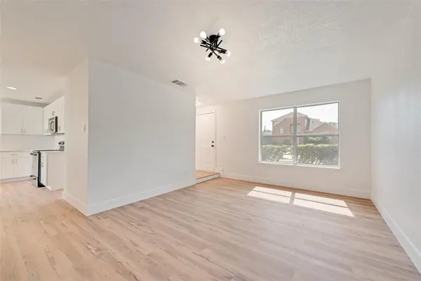 1714 Brooksview Lane, Balch Springs, TX 75180