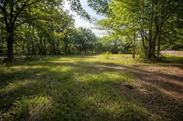 5115 Loyd Patrick Road, Shreveport, LA 71107