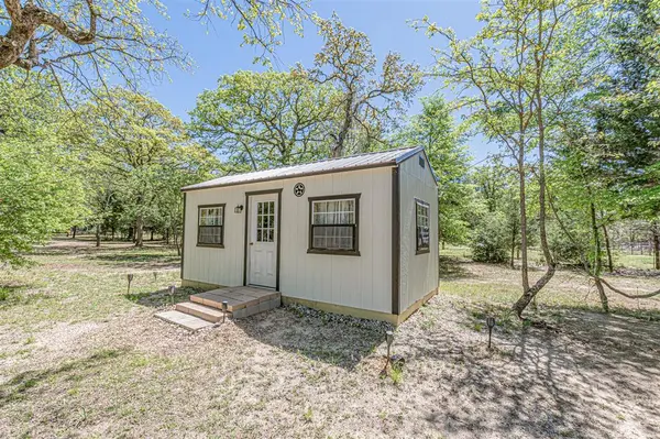 6481 County Road 4522, Athens, TX 75752