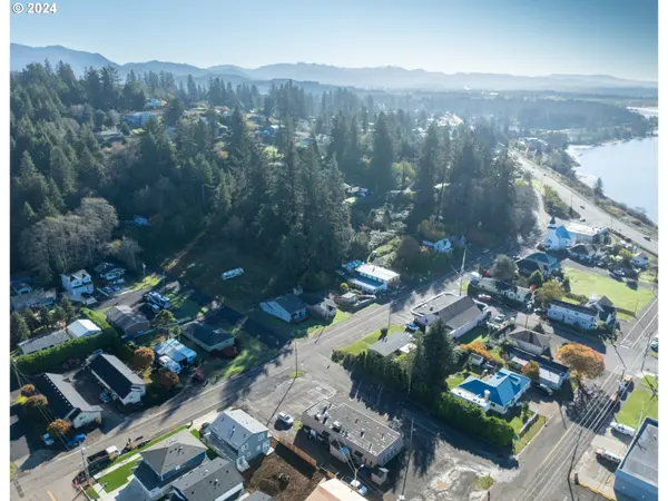 TL 4900 C ST, Bay City, OR 97107