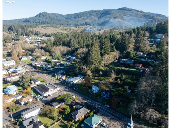 TL 4900 C ST, Bay City, OR 97107