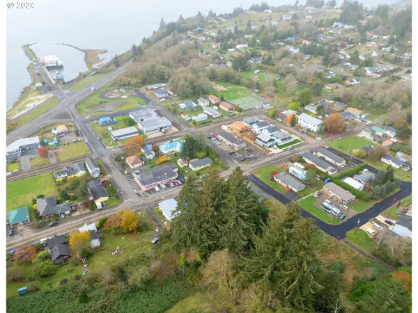 TL 4900 C ST, Bay City, OR 97107