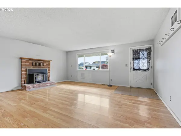 51881 SE 6TH ST, Scappoose, OR 97056