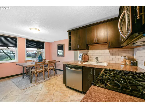 2025 SE CARUTHERS ST #24, Portland, OR 97214