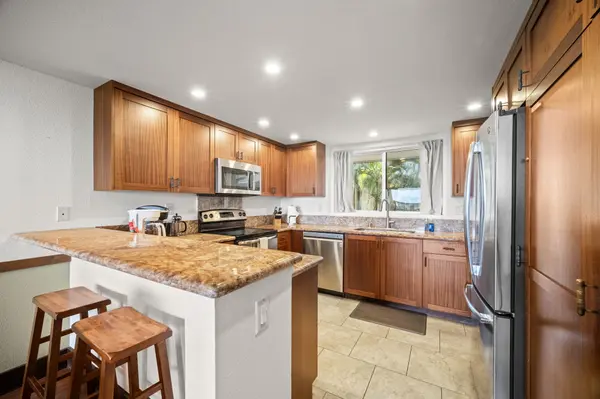 1661 PEE RD #IIC205, Koloa, HI 96756