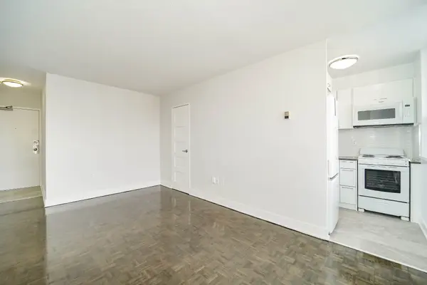 1500 Bathurst ST #701, Toronto C03, ON M5P 3L3