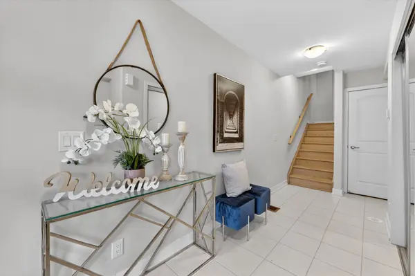 23 SCHMIDT LN, Markham, ON L6C 3L7