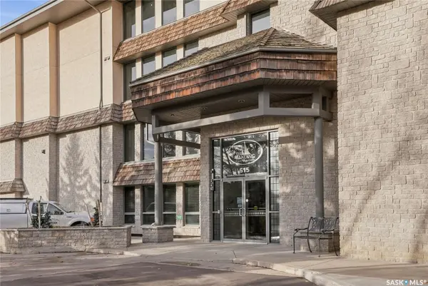 615 Saskatchewan CRESCENT W #207, Saskatoon, SK S7M 0A5