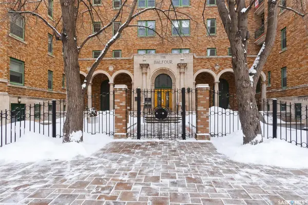 2305 Victoria AVENUE #214, Regina, SK S4P 0S7