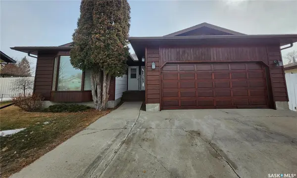 5003 Post PLACE, Macklin, SK S0L 2C0