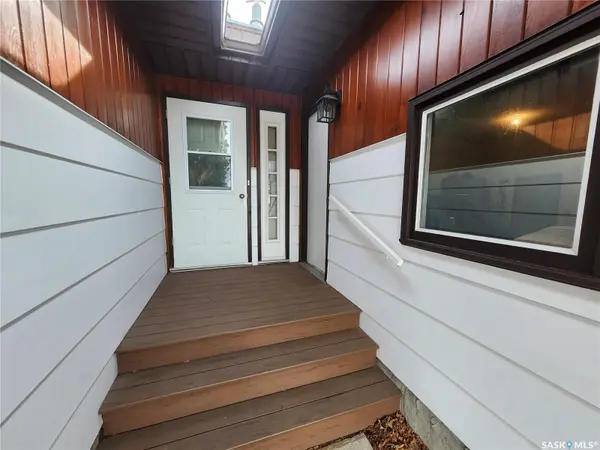 5003 Post PLACE, Macklin, SK S0L 2C0